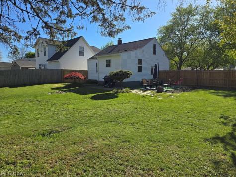 403 High Grove Boulevard Akron OH 44312