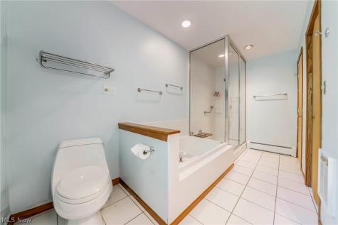 242 Springdale Lane Moreland Hills OH 44022