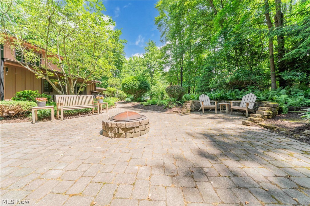 242 Springdale Lane Moreland Hills OH 44022