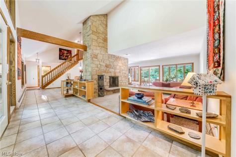 242 Springdale Lane Moreland Hills OH 44022