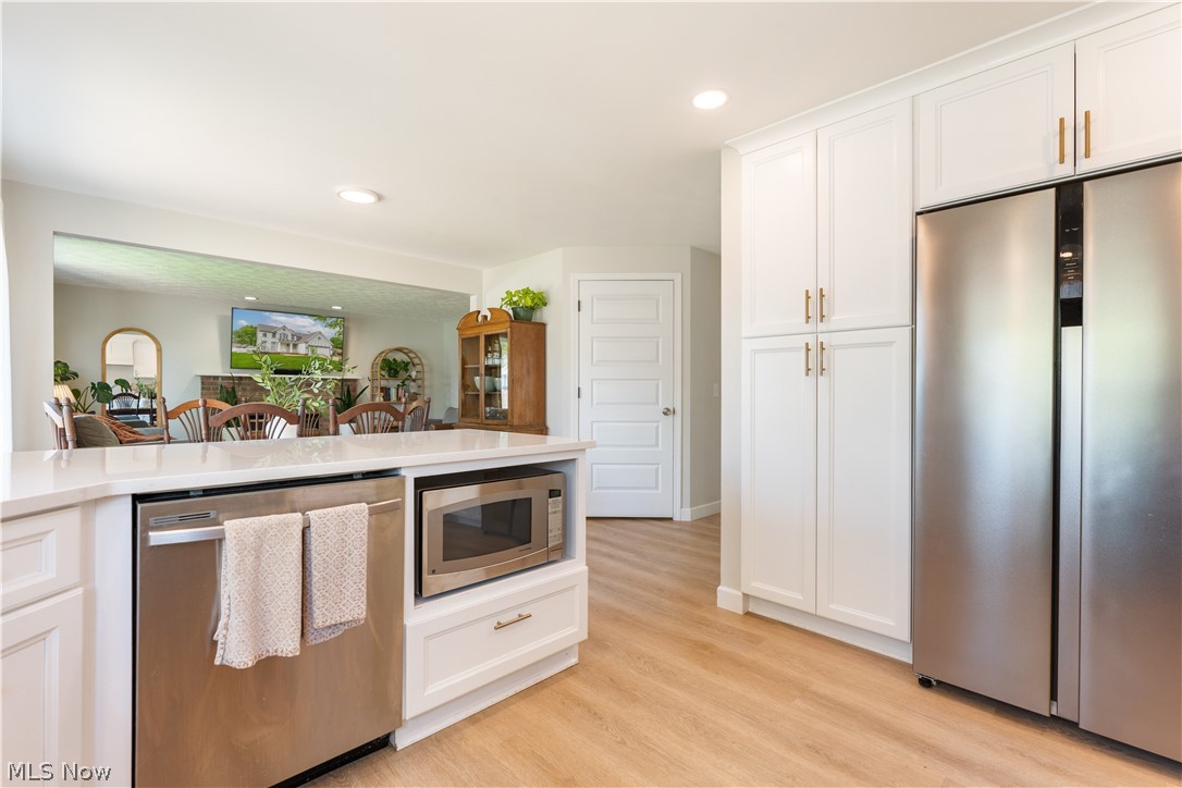 577 Colchester Court Akron OH 44319
