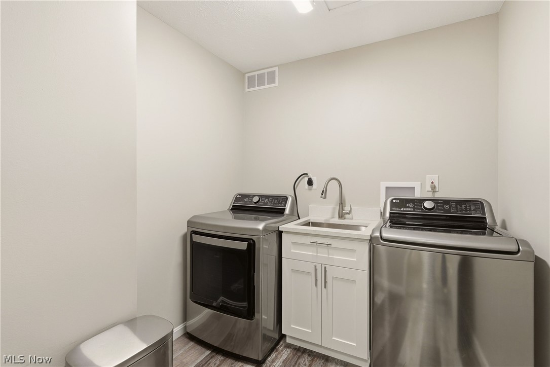 6813 Palmerston Drive Mentor OH 44060