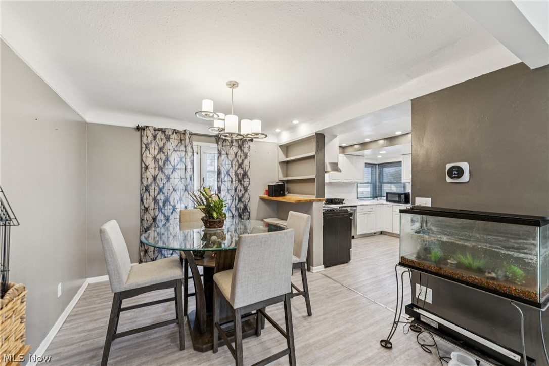 5039 Fairlawn Road Lyndhurst OH 44124