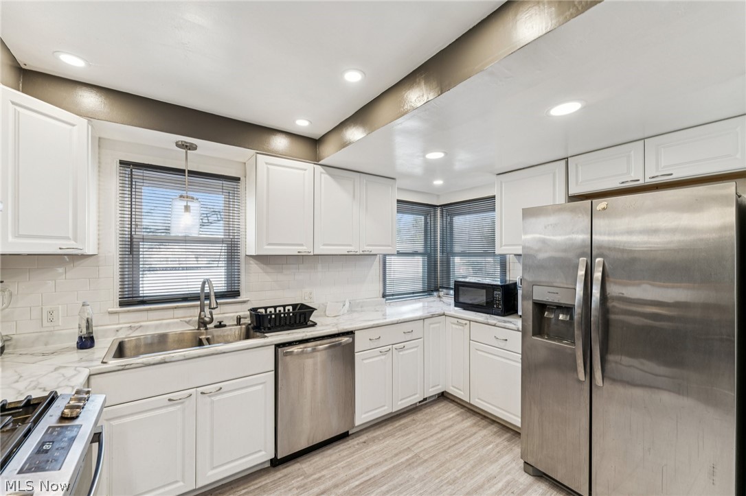 5039 Fairlawn Road Lyndhurst OH 44124