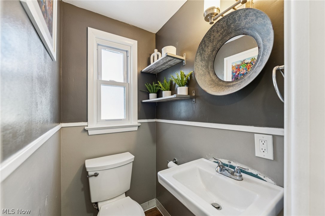 5039 Fairlawn Road Lyndhurst OH 44124