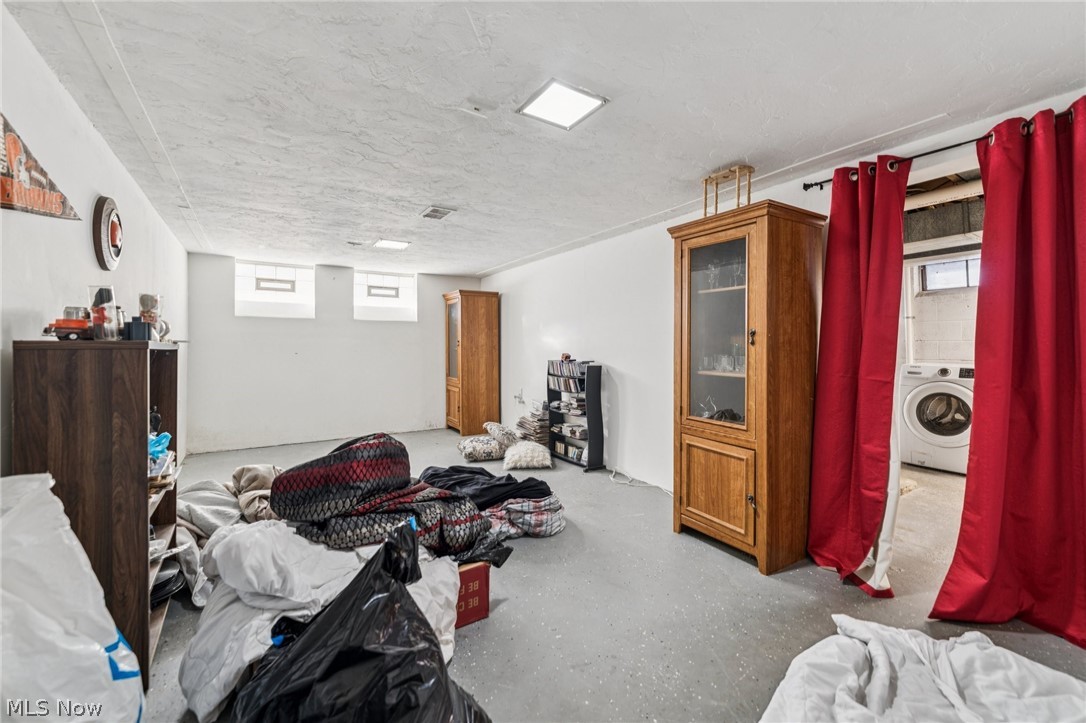 5039 Fairlawn Road Lyndhurst OH 44124