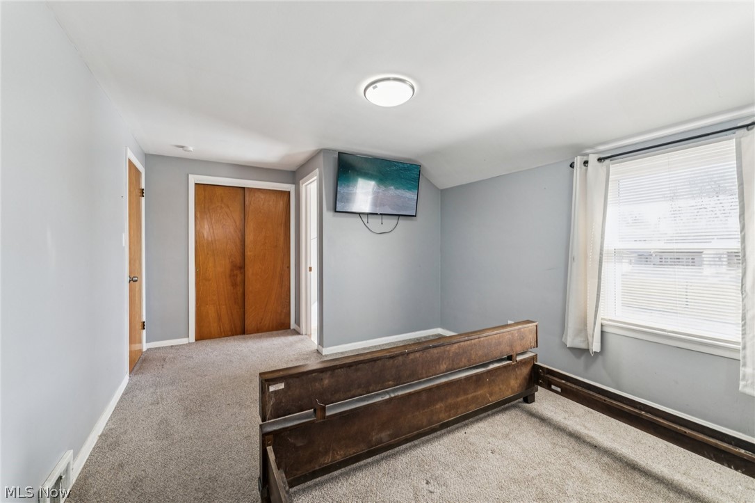 5039 Fairlawn Road Lyndhurst OH 44124