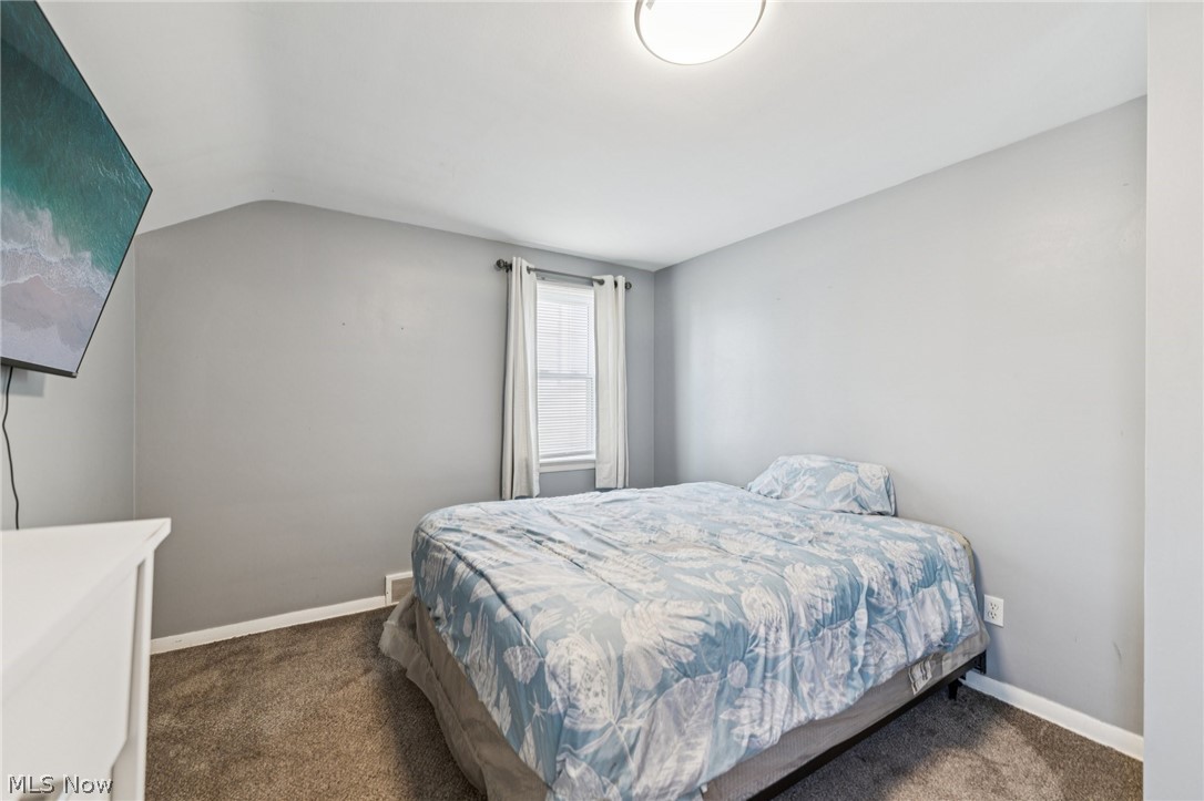 5039 Fairlawn Road Lyndhurst OH 44124