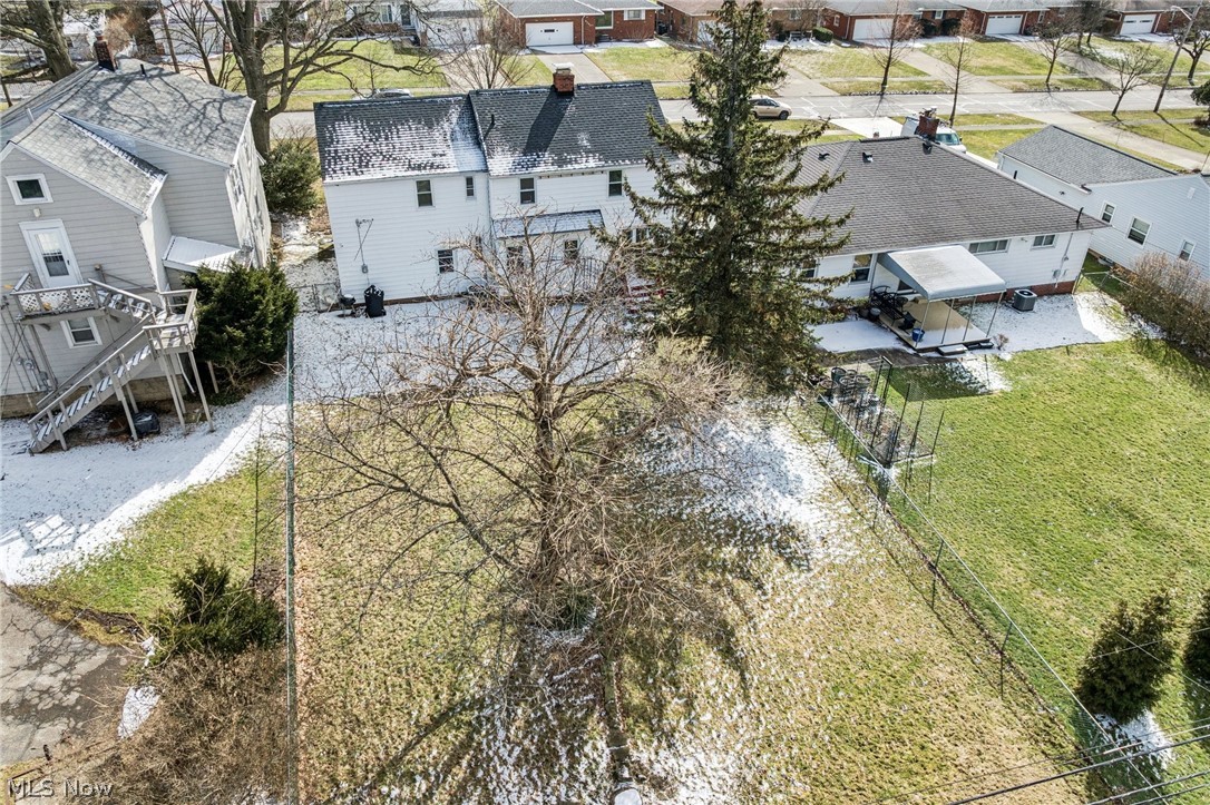 5039 Fairlawn Road Lyndhurst OH 44124