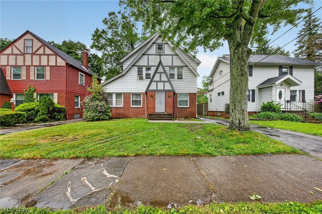 3954 Bluestone Road Cleveland Heights OH 44121