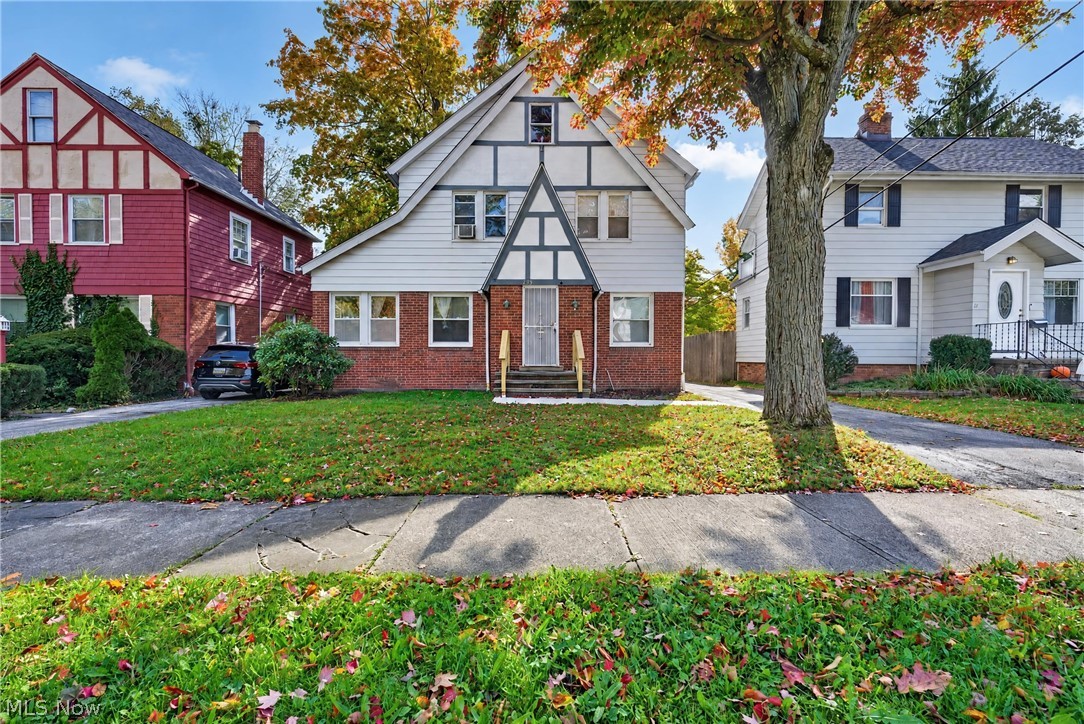3954 Bluestone Road Cleveland Heights OH 44121