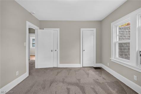 3954 Bluestone Road Cleveland Heights OH 44121