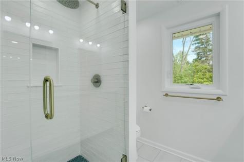 33065 Arlesford Drive Solon OH 44139
