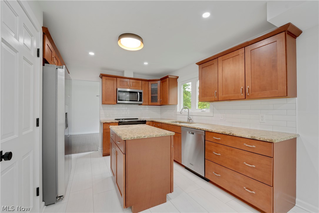 33065 Arlesford Drive Solon OH 44139
