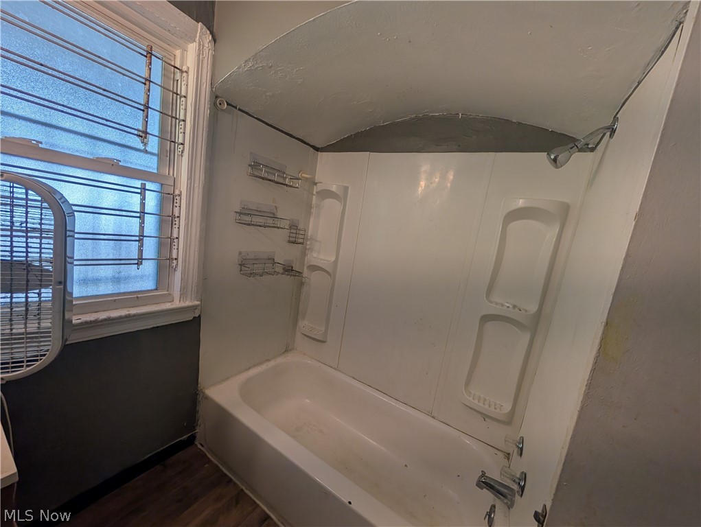 3880 E 154th Street Cleveland OH 44128