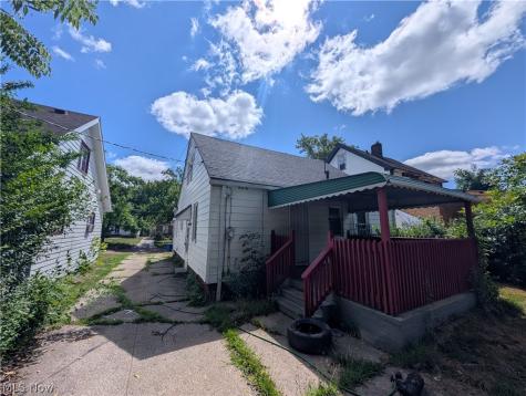3880 E 154th Street Cleveland OH 44128