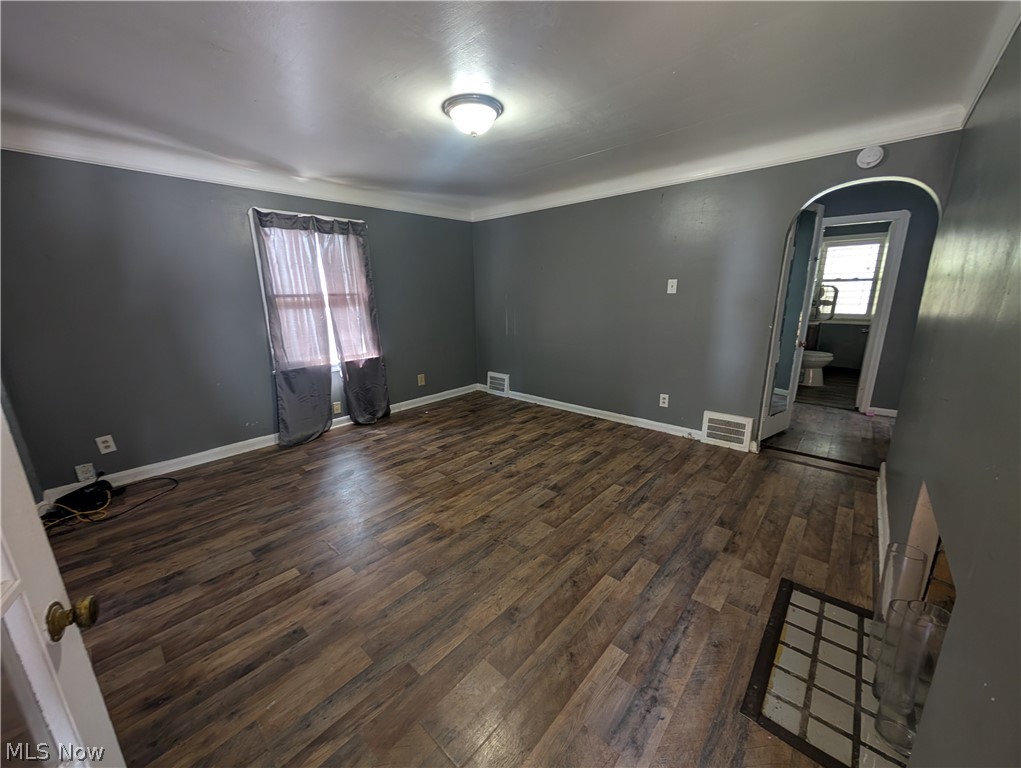3880 E 154th Street Cleveland OH 44128