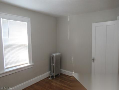2015 Baxterly Avenue Lakewood OH 44107