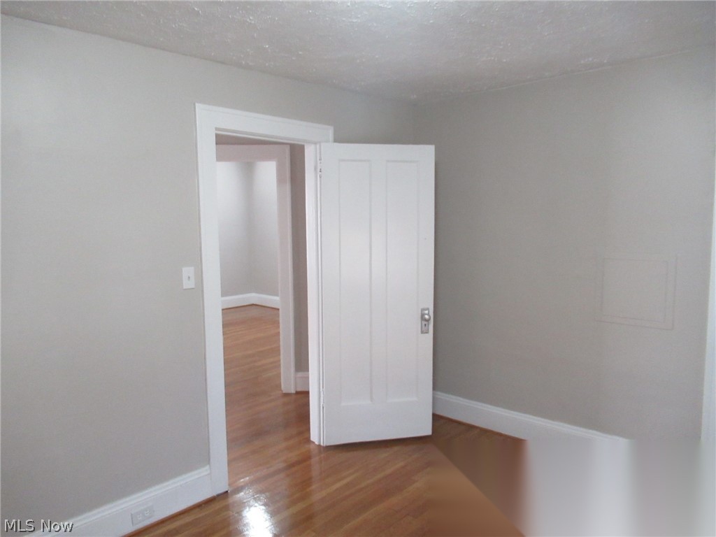 2015 Baxterly Avenue Lakewood OH 44107