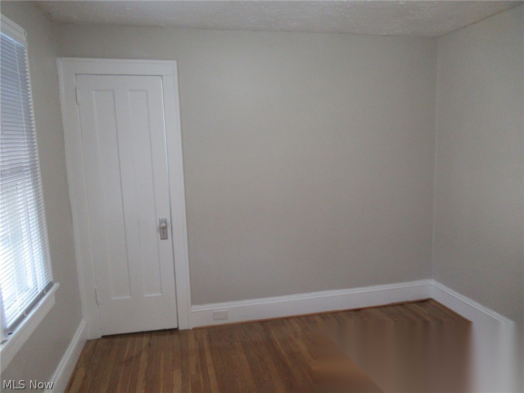 2015 Baxterly Avenue Lakewood OH 44107