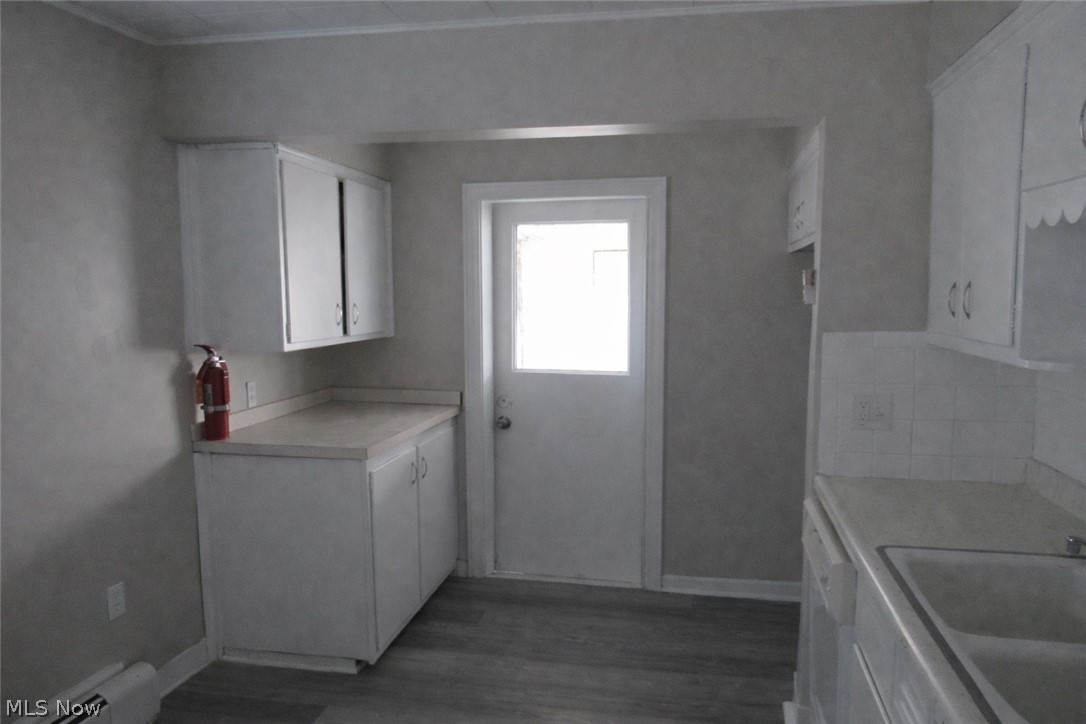 2015 Baxterly Avenue Lakewood OH 44107