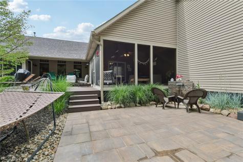217 Indian Park Drive Tallmadge OH 44278