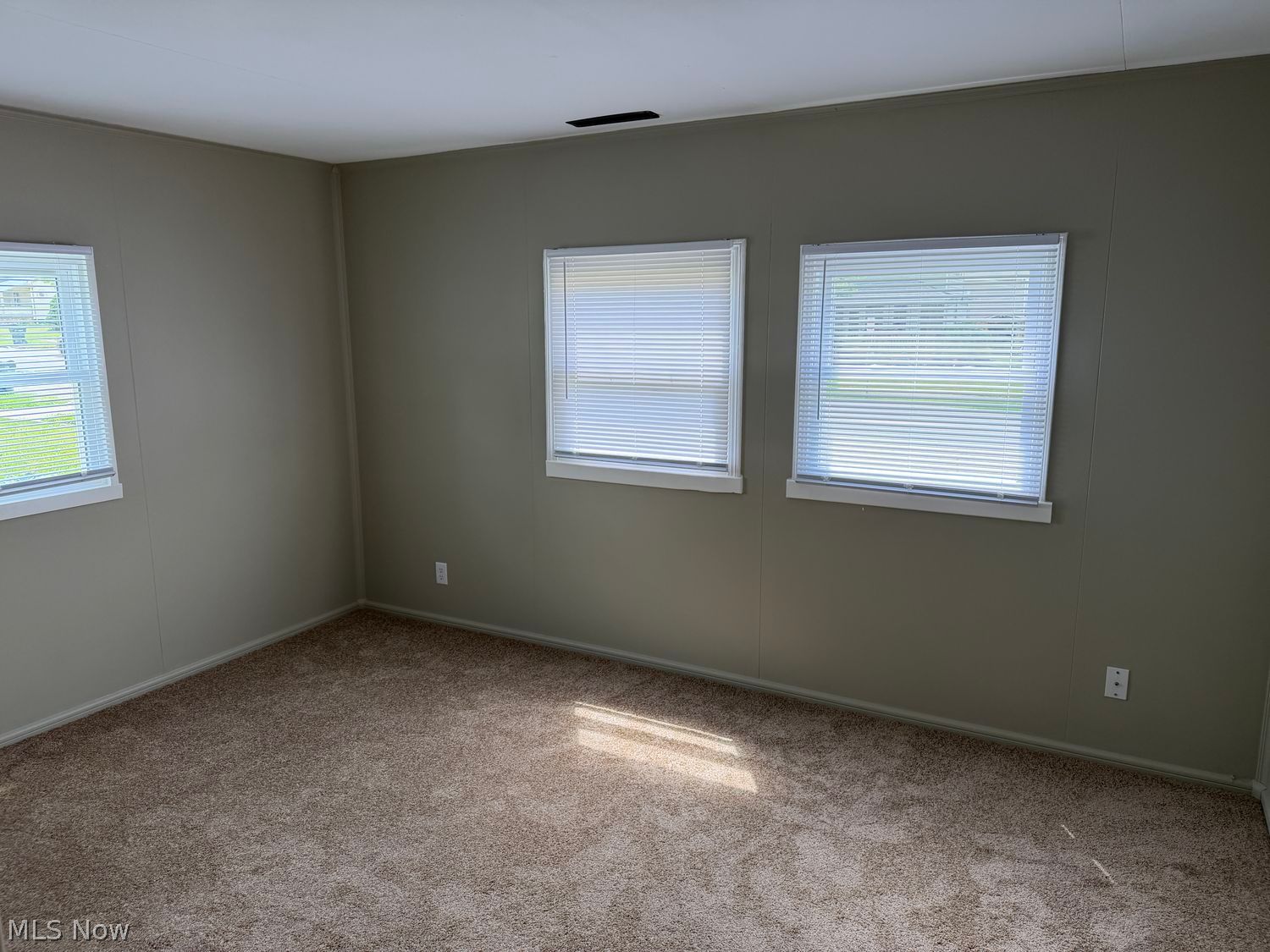 201 Union Avenue Dover OH 44622