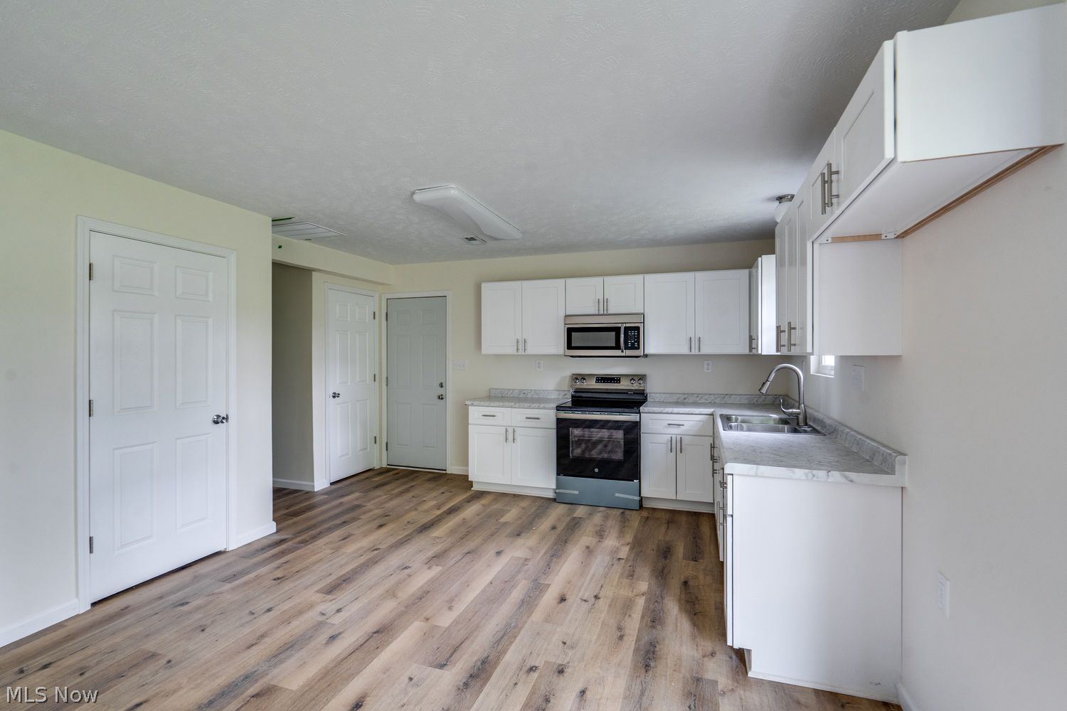 331 Abbe Road N Elyria OH 44035
