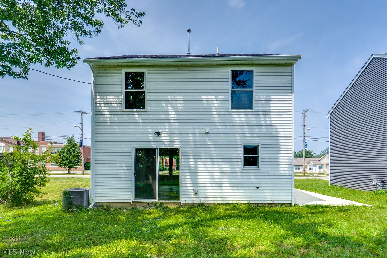 331 Abbe Road N Elyria OH 44035
