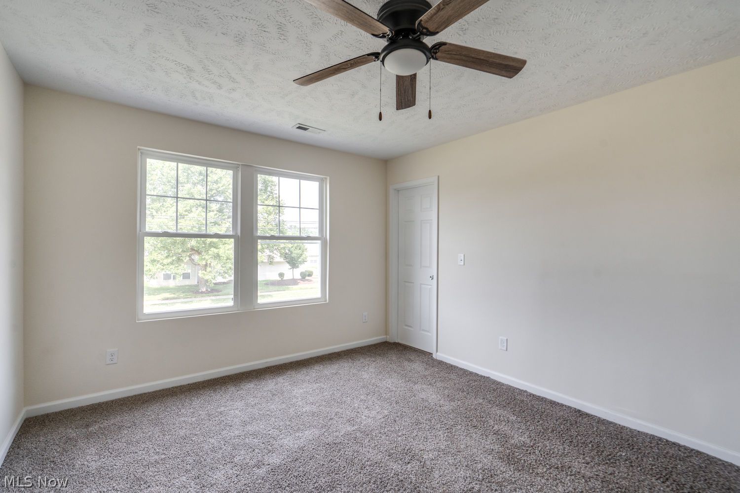 331 Abbe Road N Elyria OH 44035