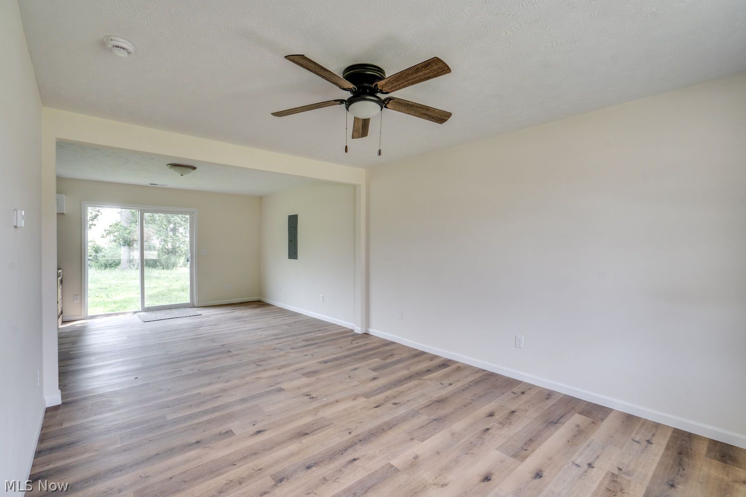 331 Abbe Road N Elyria OH 44035