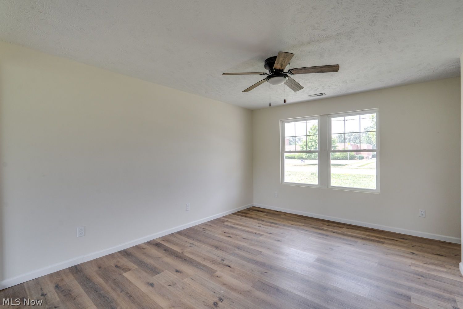 331 Abbe Road N Elyria OH 44035