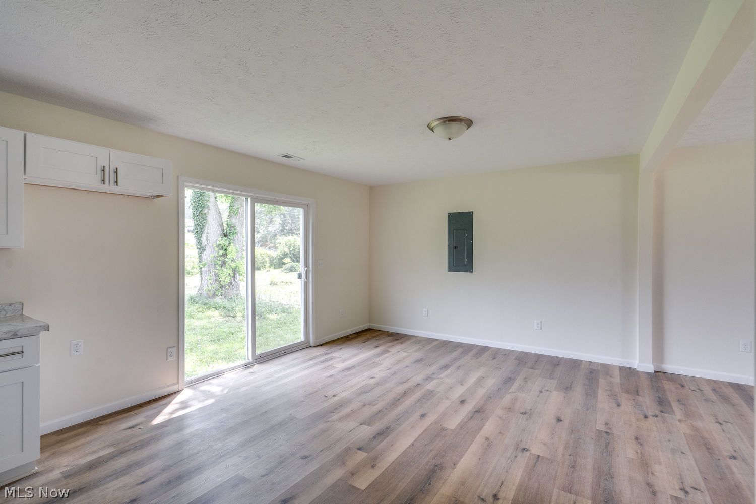 331 Abbe Road N Elyria OH 44035