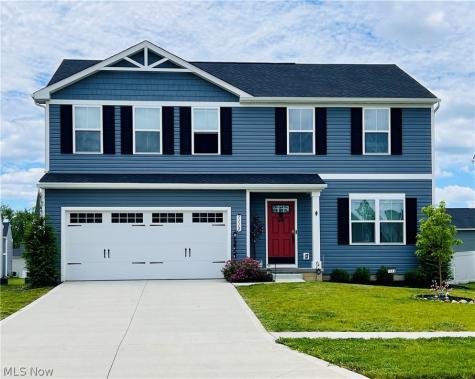 1112 Hidden Lake Boulevard Akron OH 44312