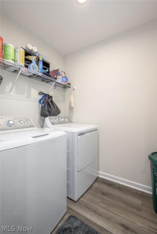1112 Hidden Lake Boulevard Akron OH 44312