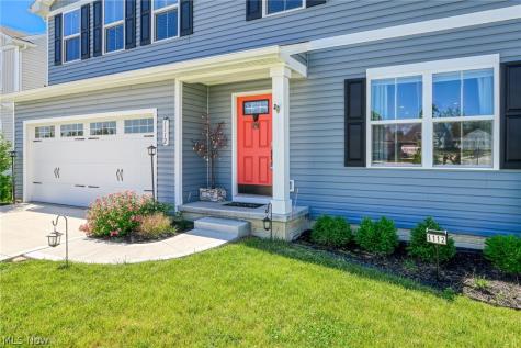 1112 Hidden Lake Boulevard Akron OH 44312
