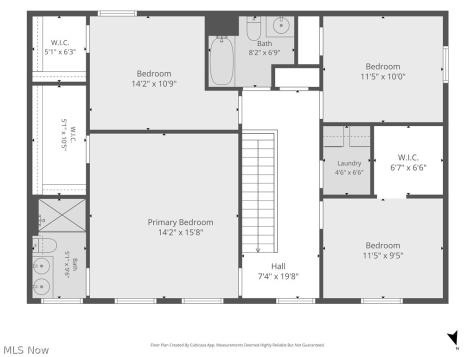 1112 Hidden Lake Boulevard Akron OH 44312