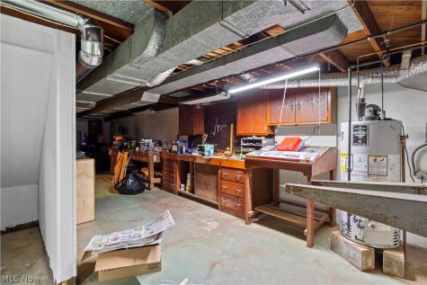 9988 W Ridge Road Elyria OH 44035