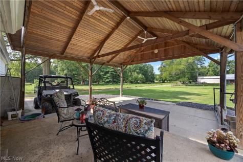 9988 W Ridge Road Elyria OH 44035
