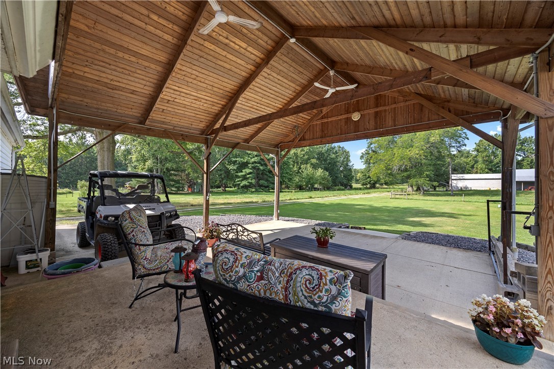 9988 W Ridge Road Elyria OH 44035