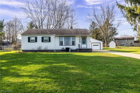 18255 Shurmer Road Strongsville OH 44136
