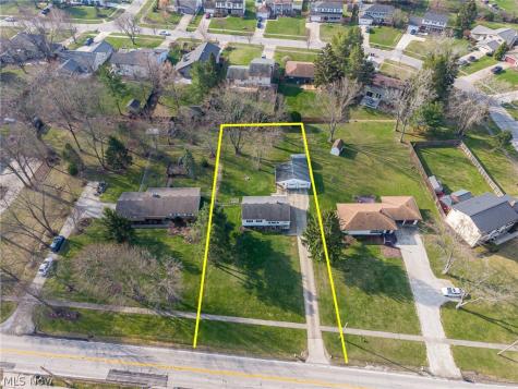 18255 Shurmer Road Strongsville OH 44136