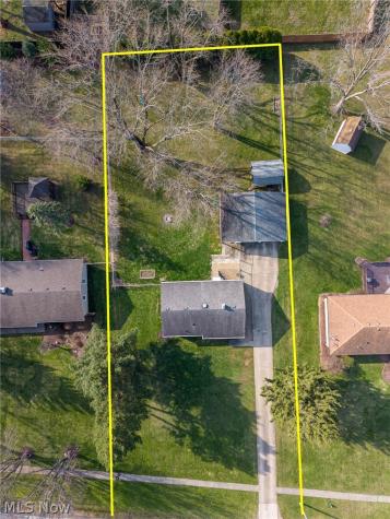 18255 Shurmer Road Strongsville OH 44136