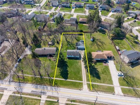 18255 Shurmer Road Strongsville OH 44136