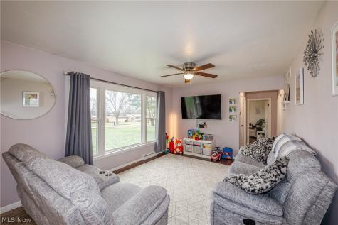 18255 Shurmer Road Strongsville OH 44136