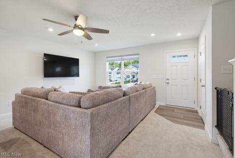 232 Cumberland Trail Seville OH 44273