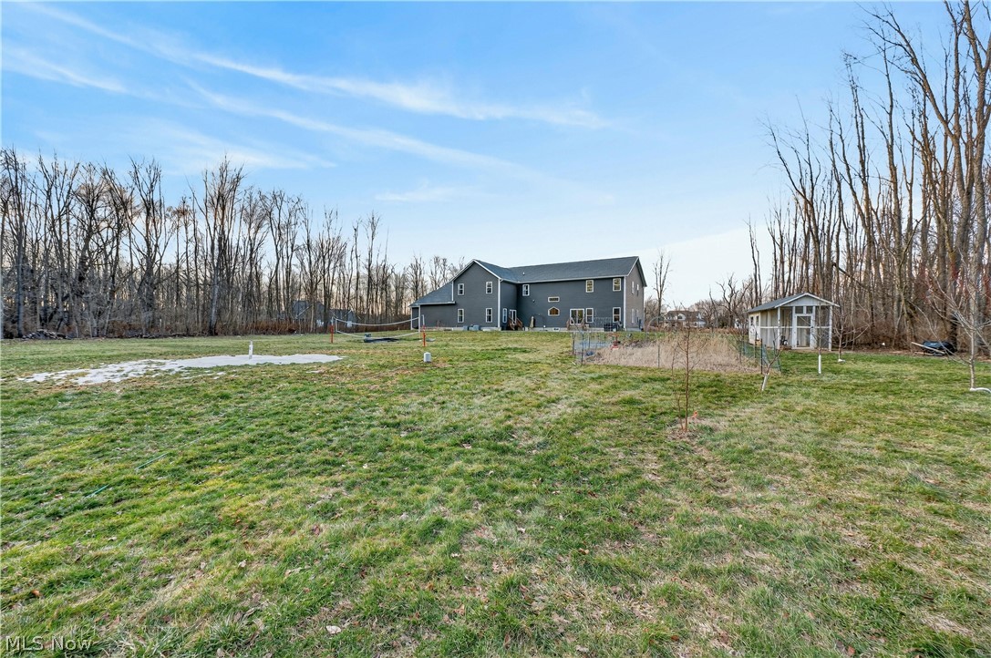 2252 Applegrove Street NE Canton OH 44721