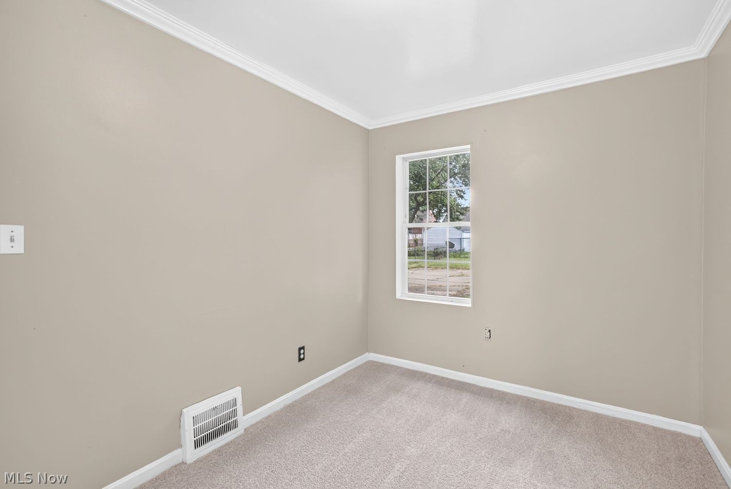 13513 Astor Avenue Cleveland OH 44135