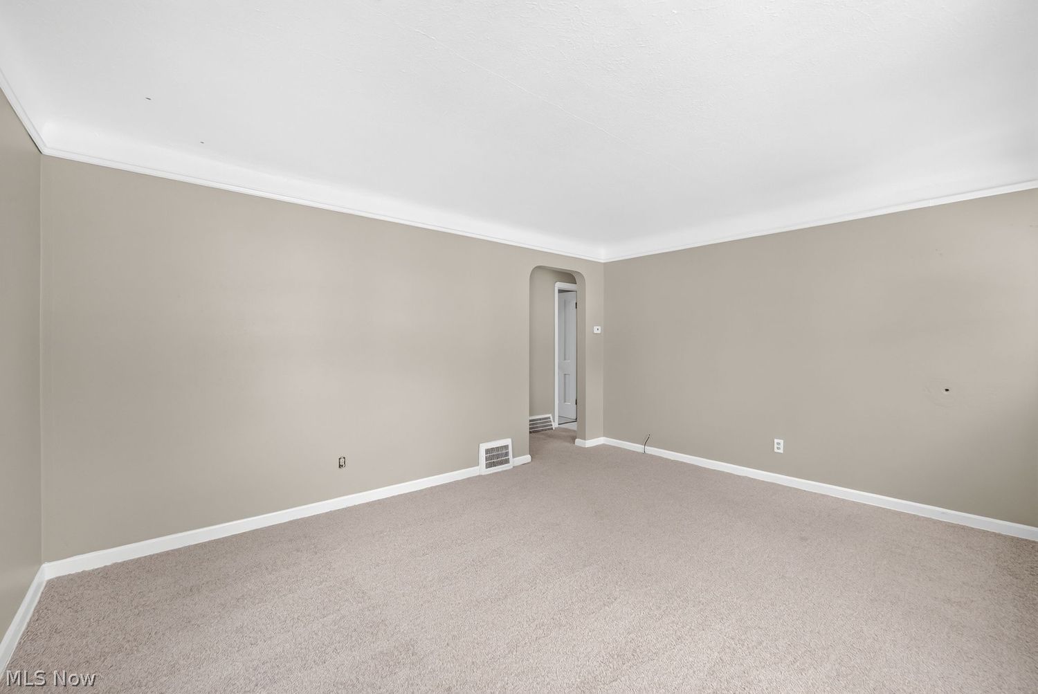 13513 Astor Avenue Cleveland OH 44135