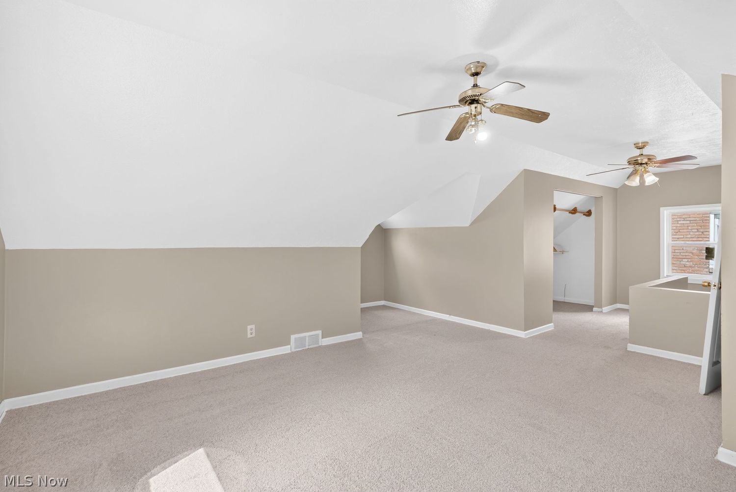 13513 Astor Avenue Cleveland OH 44135